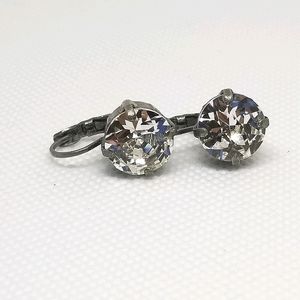 Sabika Subtle Manhattan Drop Earrings